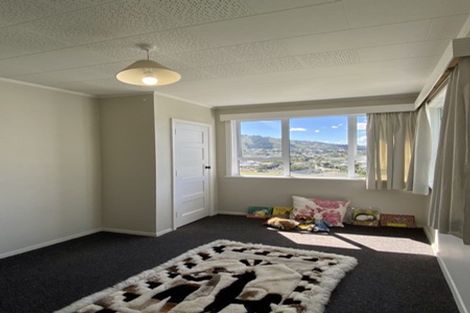 Photo of property in 8 Punjab Street, Khandallah, Wellington, 6035