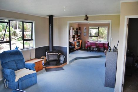 Photo of property in 461 Pahi Road, Pahi, Paparoa, 0571