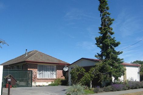 Photo of property in 37 Vivian Street, Burwood, Christchurch, 8083