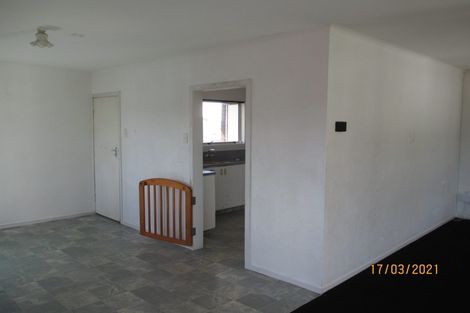 Photo of property in 236 Triangle Road, Massey, Auckland, 0614