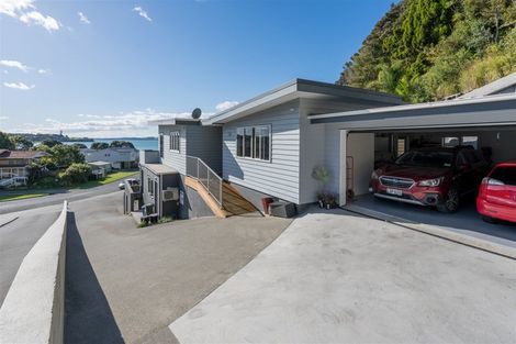 Photo of property in 6 Davis Crescent, Paihia, 0200
