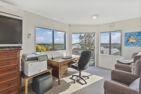 Photo of property in 16 Prospect Place, Western Heights, Hamilton, 3200