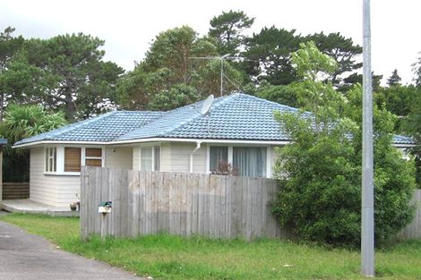 Photo of property in 49a Glendene Avenue, Glendene, Auckland, 0602