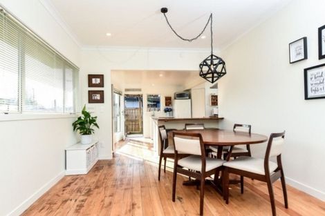 Photo of property in 16 Vercoe Road, Beerescourt, Hamilton, 3200