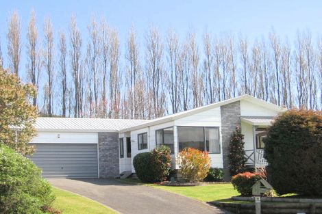 Photo of property in 7 Barraud Place, Pukehangi, Rotorua, 3015