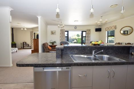 Photo of property in 39 Armstrong Avenue, Carterton, 5713