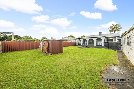 Photo of property in 8 Rosella Road, Mangere East, Auckland, 2024