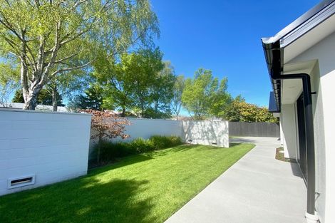 Photo of property in 4 Jamell Place, Avonhead, Christchurch, 8042