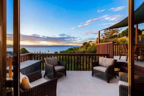 Photo of property in 12a Cobden Crescent, Bluff Hill, Napier, 4110