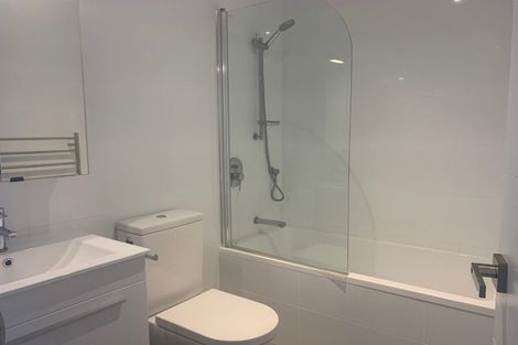 Photo of property in 19/10 Silver Moon Road, Albany Heights, Auckland, 0632