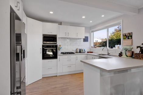 Photo of property in 6 Argyle Street, Hawera, 4610