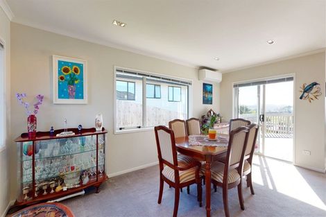 Photo of property in 27 Old Mill Road, Silverdale, 0932