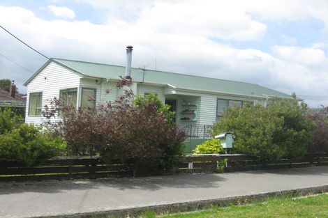 Photo of property in 9 Victoria Street, Pahiatua, 4910