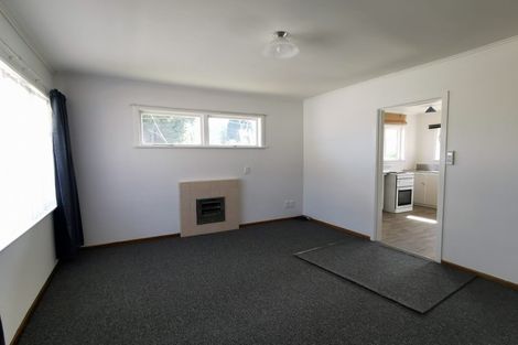 Photo of property in 3/1032 Fergusson Drive, Clouston Park, Upper Hutt, 5018