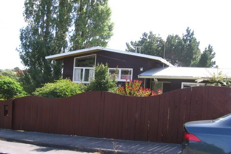 Photo of property in 9 Amandale Avenue, Mount Albert, Auckland, 1025