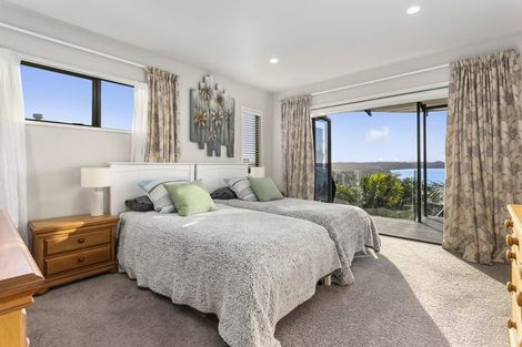 Photo of property in 64 Vipond Road, Stanmore Bay, Whangaparaoa, 0932