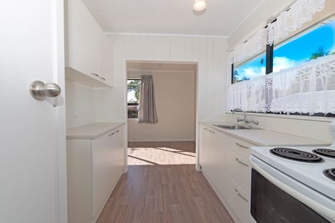 Photo of property in 2/162 Universal Drive, Henderson, Auckland, 0610