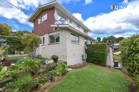 Photo of property in 70a Marion Street, Macandrew Bay, Dunedin, 9014