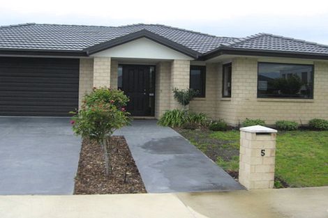 Photo of property in 5 Pewter Place, Northwood, Christchurch, 8051