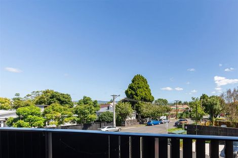 Photo of property in 102/1a Oakley Avenue, Waterview, Auckland, 1026