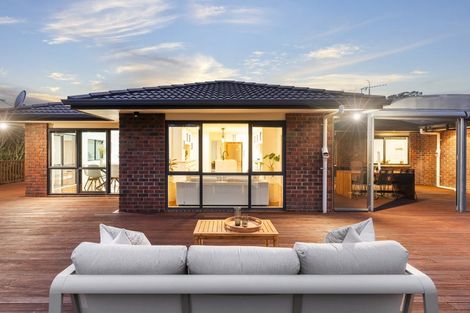 Photo of property in 48 Shelter Drive, Greenhithe, Auckland, 0632