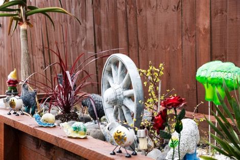 Photo of property in 12a Rosier Road, Glen Eden, Auckland, 0602