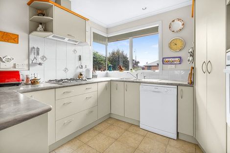 Photo of property in 28 Mickelson Avenue, Rototuna, Hamilton, 3210