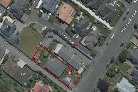 Photo of property in 207 Matsons Avenue, Papanui, Christchurch, 8053