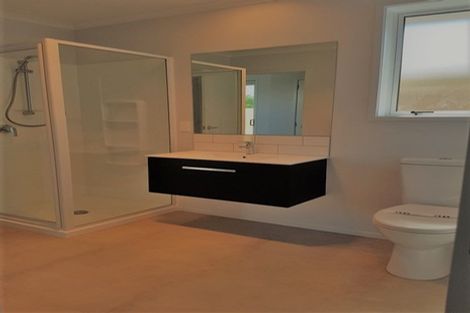 Photo of property in 11 Te Wharo Drive, Papamoa, 3118