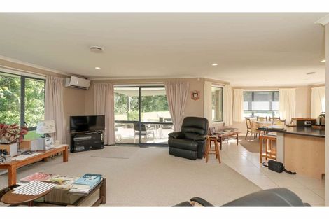 Photo of property in 30 Edkins Road, Kerikeri, 0230