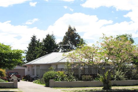 Photo of property in 114 Kippenberger Avenue, Rangiora, 7400