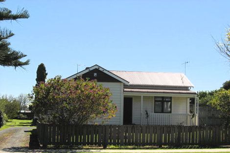 Photo of property in 6a Alexandra Street, Huntly, 3700