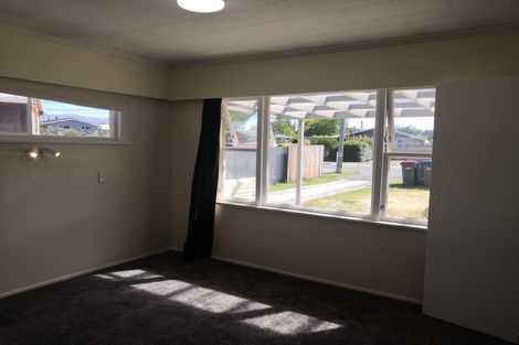 Photo of property in 19 Campbell Street, Alexandra, 9320