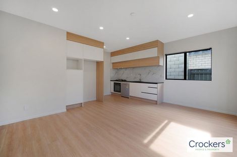 Photo of property in 83c Russell Road, Manurewa, Auckland, 2102