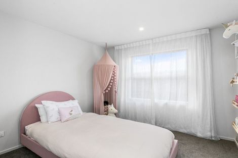 Photo of property in 18 Carrick Place, Mosgiel, 9024