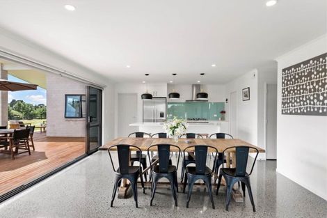 Photo of property in 125 Wharf Road, Clarks Beach, Pukekohe, 2679