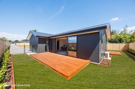 Photo of property in 5a Belvedere Crescent, Takaro, Palmerston North, 4412