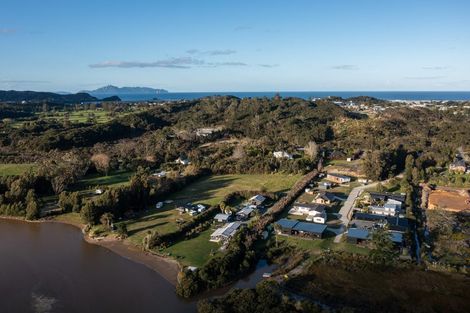 Photo of property in 10 Ivy Lane, Mangawhai Heads, 0505