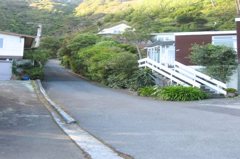 Photo of property in 53 Rona Street, Eastbourne, Lower Hutt, 5013