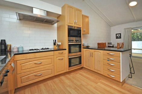 Photo of property in 3/24 Hastings Parade, Devonport, Auckland, 0624