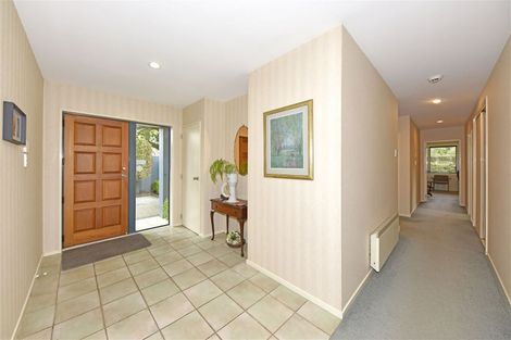 Photo of property in 27 Acorn Close, Waltham, Christchurch, 8023