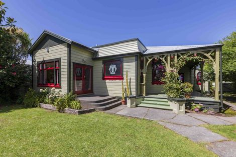 Photo of property in 340 Marine Parade, Wairoa, 4108