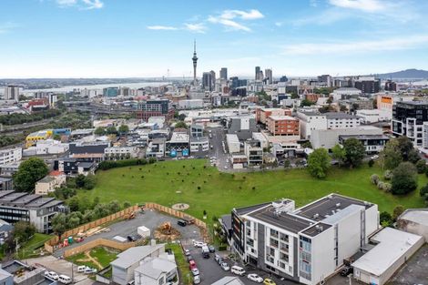 Photo of property in 2n/20 Charlotte Street, Eden Terrace, Auckland, 1021