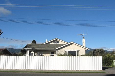 Photo of property in 30 Aotaki Street, Otaki, 5512