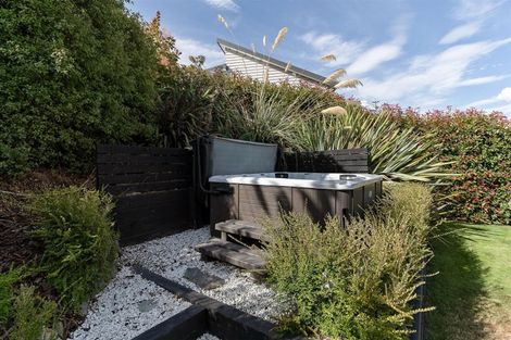 Photo of property in 1 Batsford Lane, Lower Shotover, Queenstown, 9371