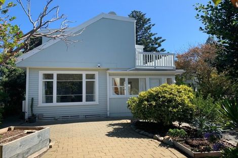 Photo of property in 28 Forest Road, Raumati South, Paraparaumu, 5032