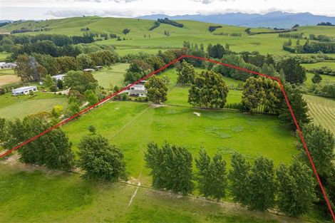 Photo of property in 365 Bluff Rangitumau Road, Rangitumau, Masterton, 5871