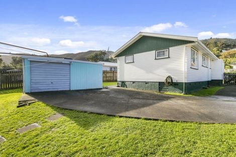 Photo of property in 9 Antrim Crescent, Wainuiomata, Lower Hutt, 5014