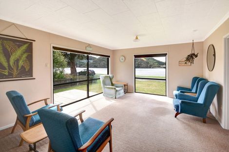Photo of property in 25 Riverside Road, Taieri Mouth, Brighton, 9091