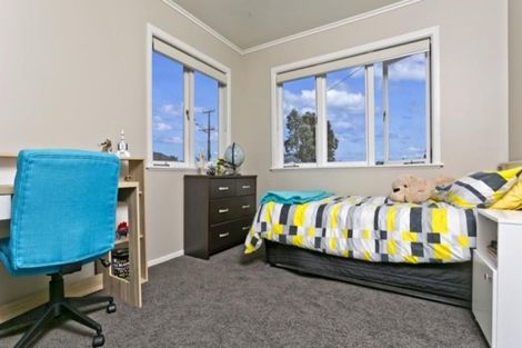 Photo of property in 1a Corrella Road, Belmont, Auckland, 0622